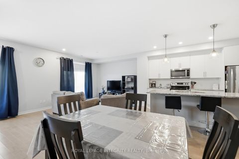 Photo 10 at 520 Stadacone Row, Camelot, Orleans