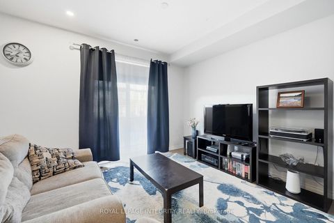 Photo 14 at 520 Stadacone Row, Camelot, Orleans