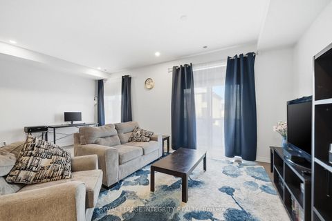 Photo 15 at 520 Stadacone Row, Camelot, Orleans