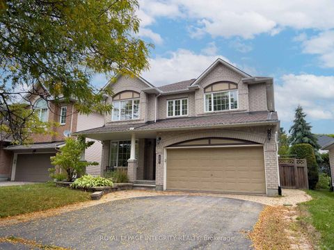 Photo 0 at 20 FARMFIELD Crescent, Emerald Meadows/Trailwest, Kanata