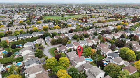 Photo 48 at 20 FARMFIELD Crescent, Emerald Meadows/Trailwest, Kanata