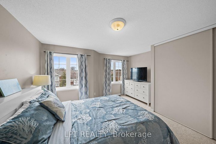 Photo 27 at 902 Longfields Drive, Nepean (Longfields), Ottawa