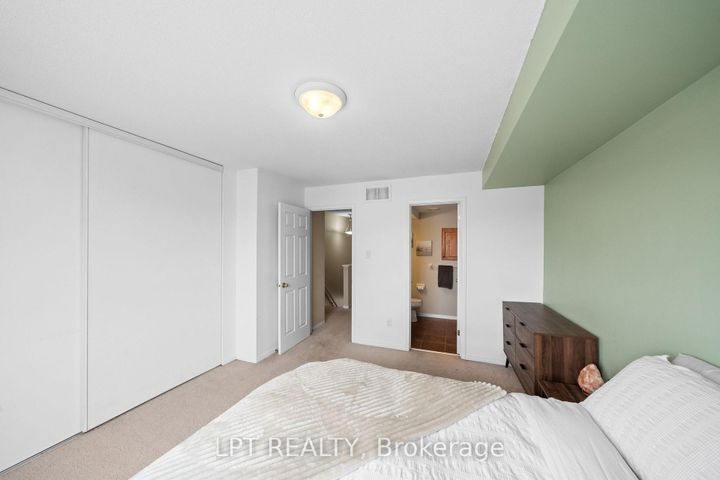 Photo 34 at 902 Longfields Drive, Nepean (Longfields), Ottawa