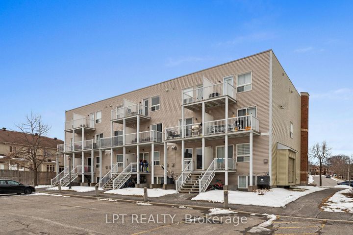 Photo 42 at 902 Longfields Drive, Nepean (Longfields), Ottawa