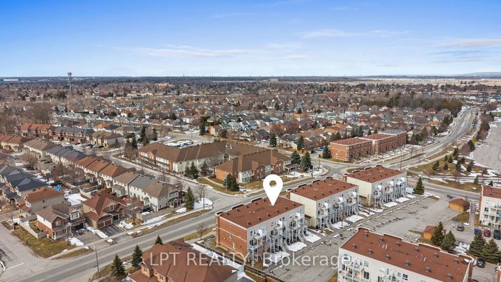 Photo 49 at 902 Longfields Drive, Nepean (Longfields), Ottawa