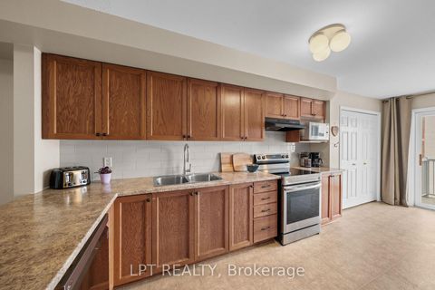 Photo 6 at 902 Longfields Drive, Nepean (Longfields), Ottawa