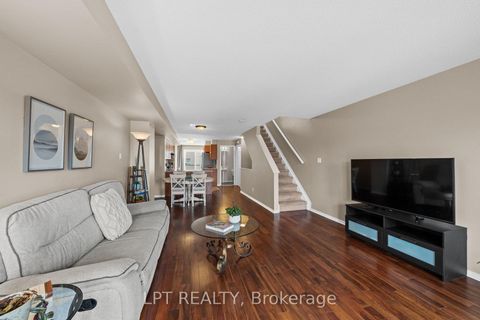 Photo 23 at 902 Longfields Drive, Nepean (Longfields), Ottawa