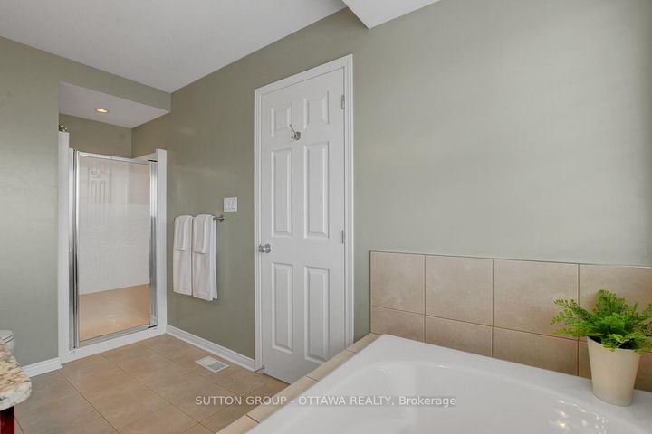 Photo 30 at 124 Cedardown Private, Nepean (Stonebridge), Ottawa