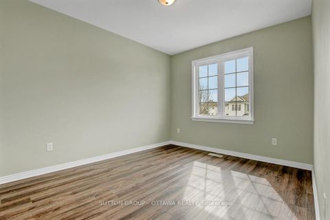Photo 32 at 124 Cedardown Private, Nepean (Stonebridge), Ottawa