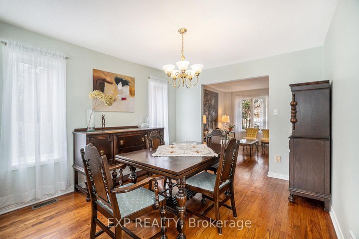 Photo 12 at 29 Woodford Way, Nepean (Longfields), Ottawa