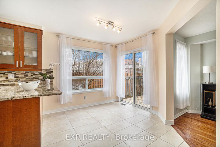 Photo 18 at 29 Woodford Way, Nepean (Longfields), Ottawa