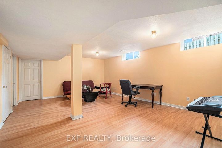 Photo 32 at 29 Woodford Way, Nepean (Longfields), Ottawa