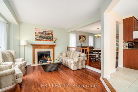 Photo 10 at 29 Woodford Way, Nepean (Longfields), Ottawa