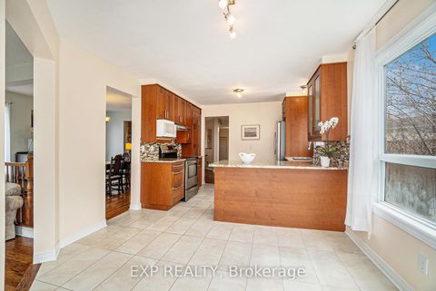 Photo 14 at 29 Woodford Way, Nepean (Longfields), Ottawa