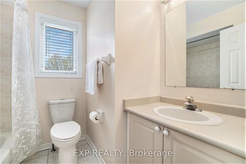 Photo 30 at 29 Woodford Way, Nepean (Longfields), Ottawa