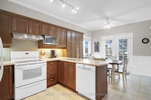 Photo 14 at 19 Cinnabar Way, Stittsville (Central), Stittsville