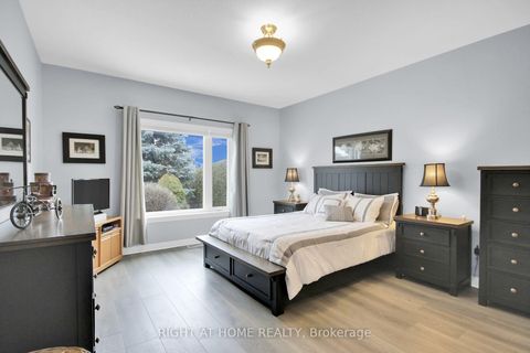 Photo 26 at 19 Cinnabar Way, Stittsville (Central), Stittsville