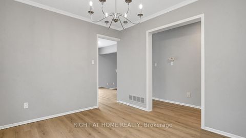 Photo 9 at 2 Chickasaw Crescent, Bridlewood, Kanata