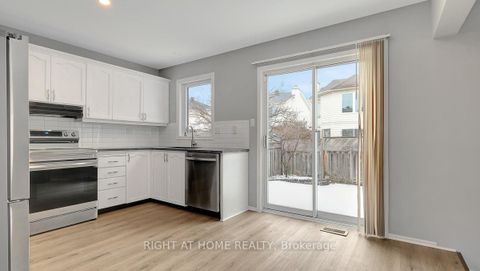 Photo 12 at 2 Chickasaw Crescent, Bridlewood, Kanata