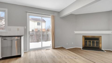 Photo 13 at 2 Chickasaw Crescent, Bridlewood, Kanata