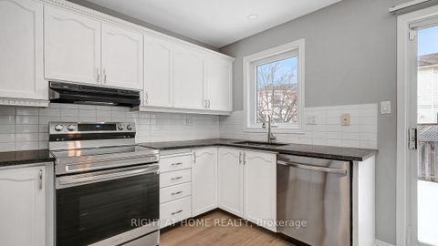 Photo 14 at 2 Chickasaw Crescent, Bridlewood, Kanata