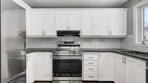 Photo 15 at 2 Chickasaw Crescent, Bridlewood, Kanata