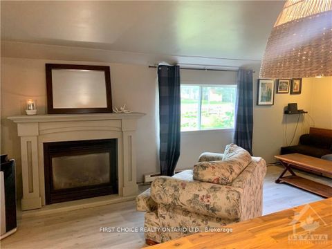 Photo 4 at 397 Bayview Drive, Constance Bay