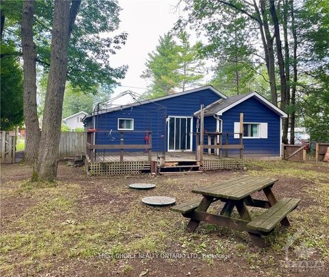 Photo 12 at 397 Bayview Drive, Constance Bay