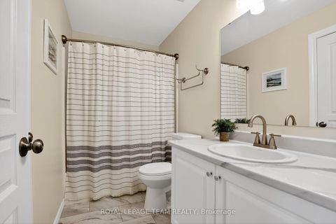 Photo 15 at 19 Goldthorpe Private, Nepean (Stonebridge), Ottawa