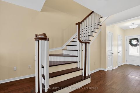 Photo 16 at 19 Goldthorpe Private, Nepean (Stonebridge), Ottawa