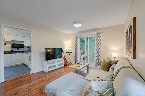 Photo 13 at 5 - 400 FENERTY Court, Katimavik, Kanata