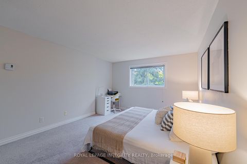 Photo 23 at 5 - 400 FENERTY Court, Katimavik, Kanata