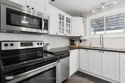 Photo 5 at 241 Wilfred Crescent, Arnprior