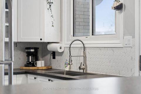 Photo 6 at 241 Wilfred Crescent, Arnprior