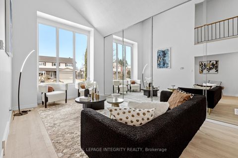 Photo 2 at 6368 Viseneau Drive, Chateauneuf, Orleans