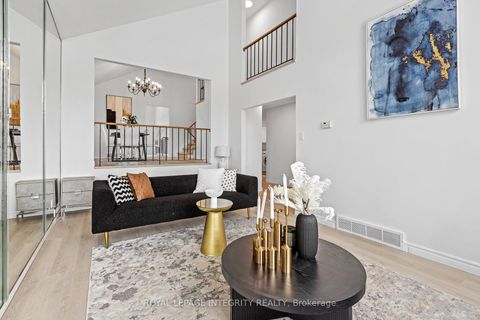 Photo 3 at 6368 Viseneau Drive, Chateauneuf, Orleans