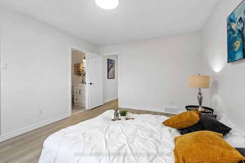 Photo 14 at 6368 Viseneau Drive, Chateauneuf, Orleans