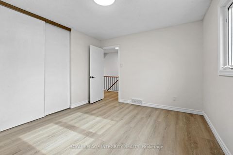 Photo 19 at 6368 Viseneau Drive, Chateauneuf, Orleans