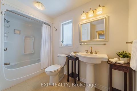 Photo 12 at 1899 Farisita Drive, Vars Village, Orleans