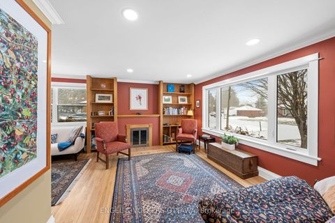 Photo 3 at 1105 Edward Street, Manotick Long Island & Nicholls Island, Manotick