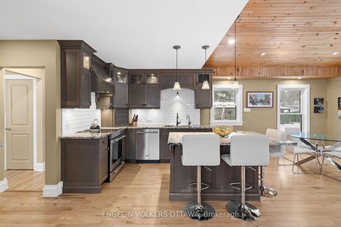 Photo 8 at 1105 Edward Street, Manotick Long Island & Nicholls Island, Manotick