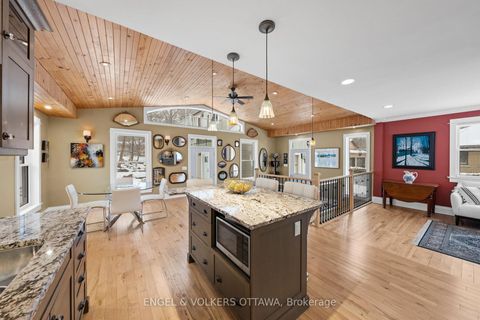 Photo 12 at 1105 Edward Street, Manotick Long Island & Nicholls Island, Manotick