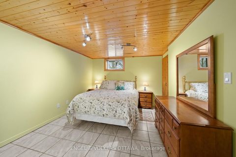 Photo 26 at 1105 Edward Street, Manotick Long Island & Nicholls Island, Manotick