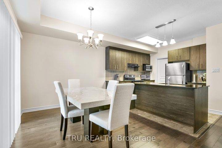 Photo 13 at 28 Tadley Private, Nepean (Longfields), Ottawa
