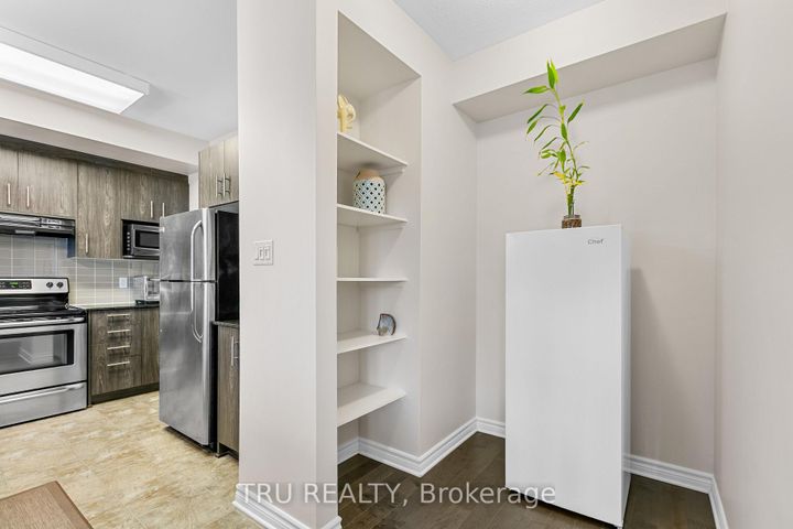 Photo 20 at 28 Tadley Private, Nepean (Longfields), Ottawa