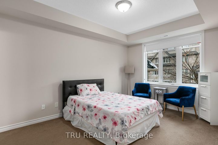 Photo 25 at 28 Tadley Private, Nepean (Longfields), Ottawa