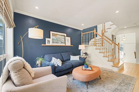 Photo 4 at 23 Riverbank Court, Stittsville (Central), Stittsville