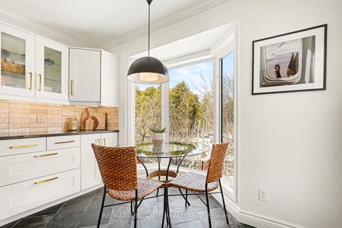 Photo 10 at 23 Riverbank Court, Stittsville (Central), Stittsville