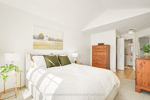 Photo 18 at 23 Riverbank Court, Stittsville (Central), Stittsville