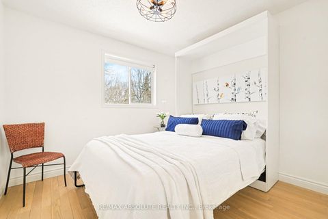 Photo 23 at 23 Riverbank Court, Stittsville (Central), Stittsville